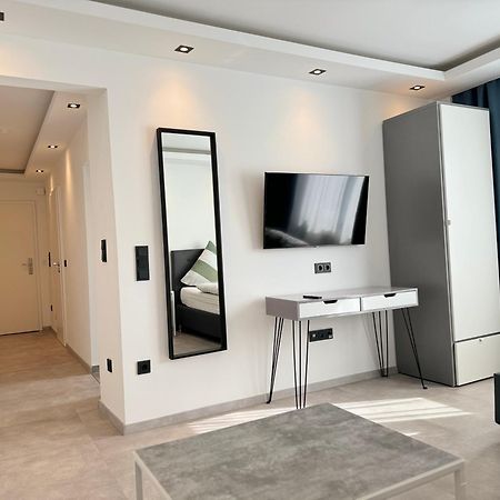 Aparts House - Balkon-Wifi-Kitchen 埃森 外观 照片