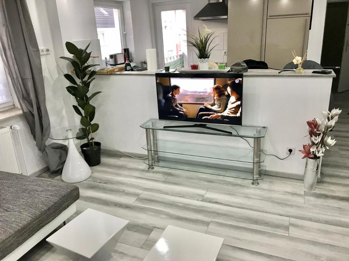 Aparts House - Balkon-Wifi-Kitchen 埃森 外观 照片