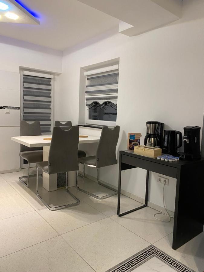 Aparts House - Balkon-Wifi-Kitchen 埃森 外观 照片
