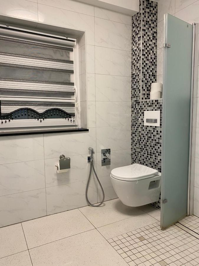 Aparts House - Balkon-Wifi-Kitchen 埃森 外观 照片
