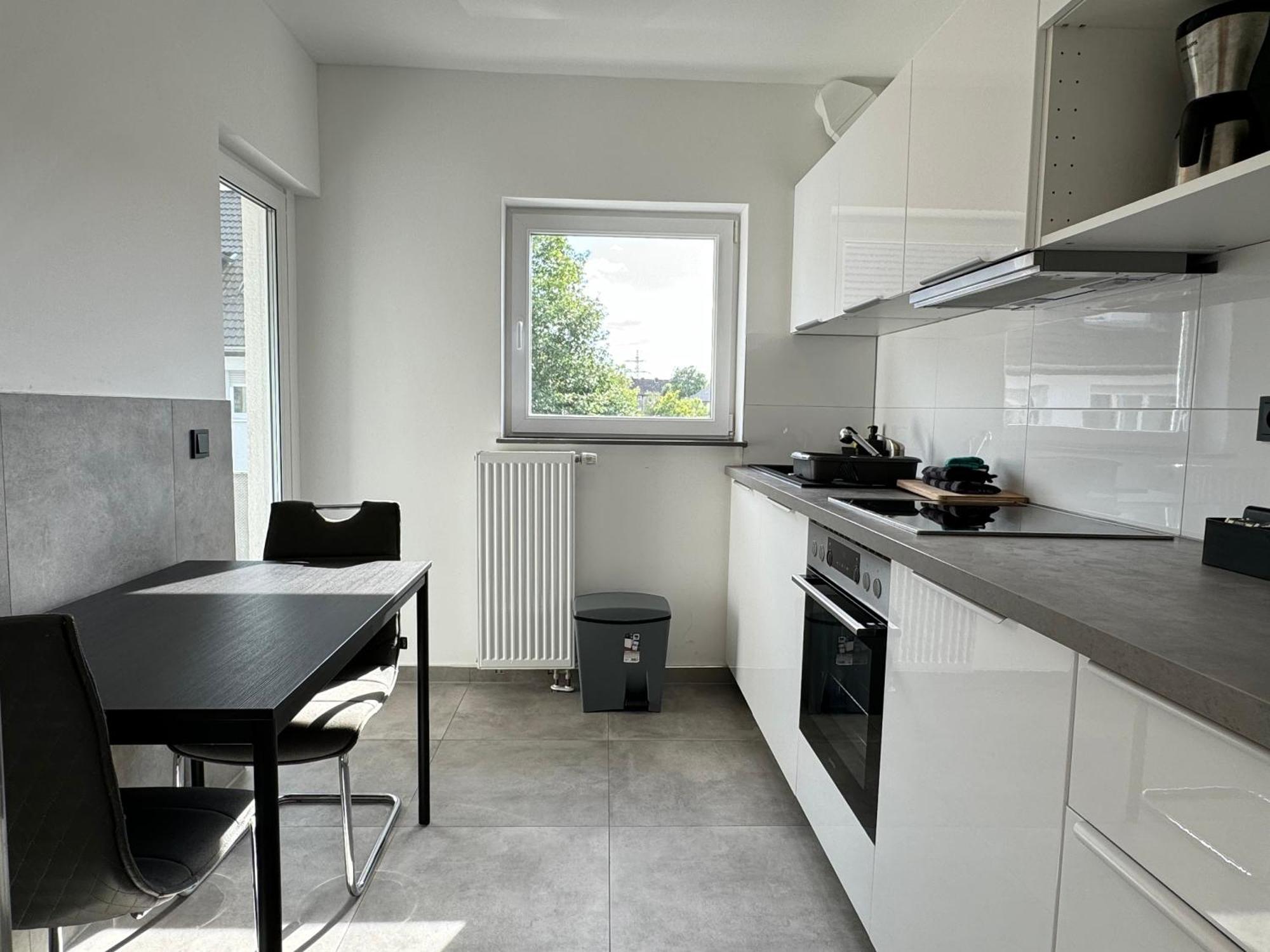 Aparts House - Balkon-Wifi-Kitchen 埃森 外观 照片